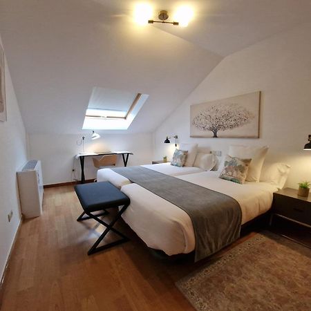 Apartamentos Ciudad Santiago Santiago de Compostela Luaran gambar