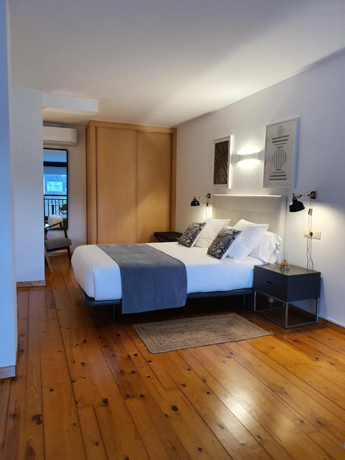 Apartamentos Ciudad Santiago Santiago de Compostela Luaran gambar
