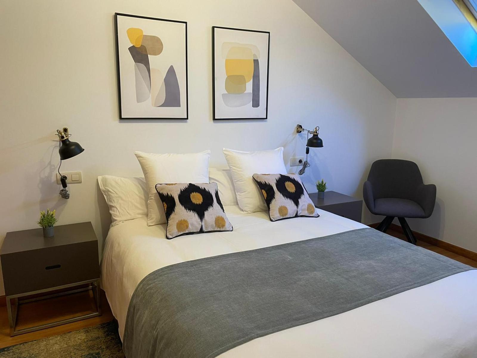 Apartamentos Ciudad Santiago Santiago de Compostela Bilik gambar