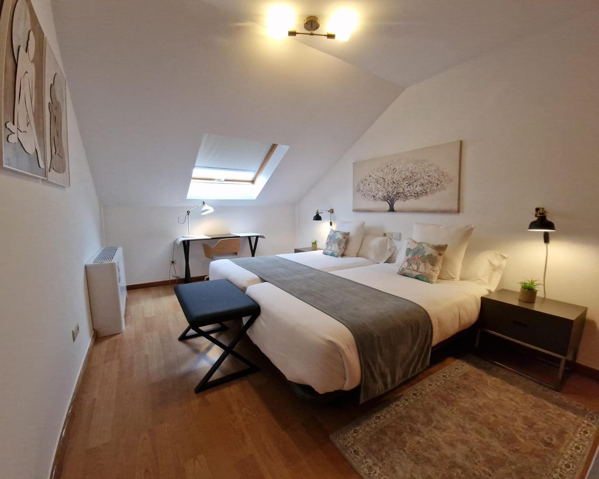 Apartamentos Ciudad Santiago Santiago de Compostela Luaran gambar